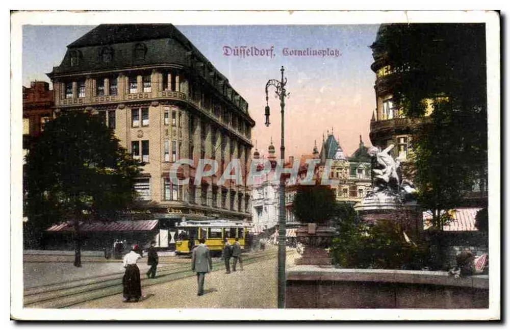 Düsseldorf, Corneliusplatz — vista da praça com trêmio e fonte — editor desconhecido - Frente