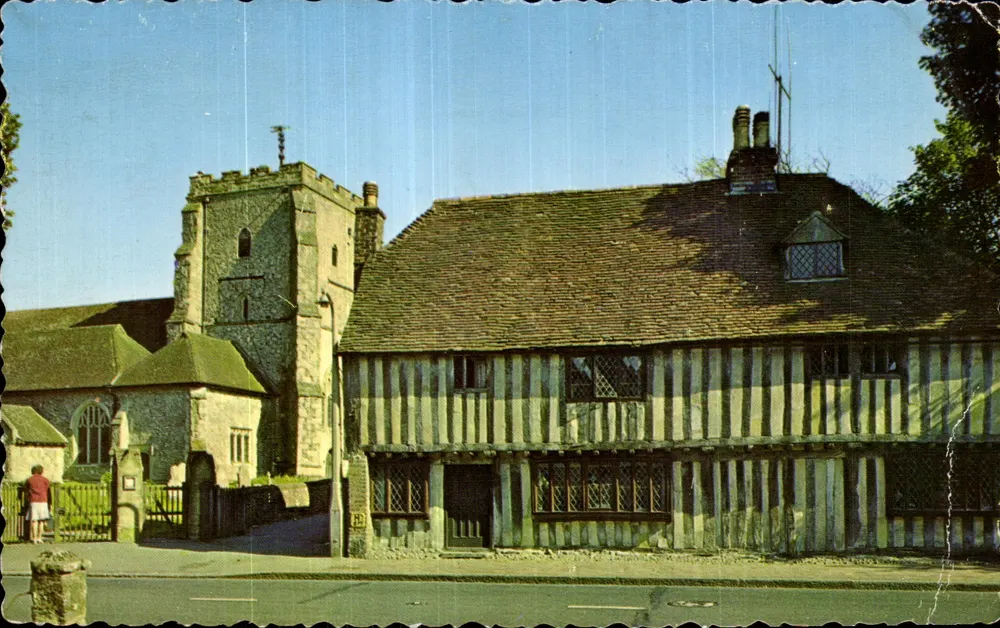 Westham Kirche und Haus aus dem 14. Jahrhundert — Natural Colour Series — Shoemate & The Philatelic Ltd - Vorderseite