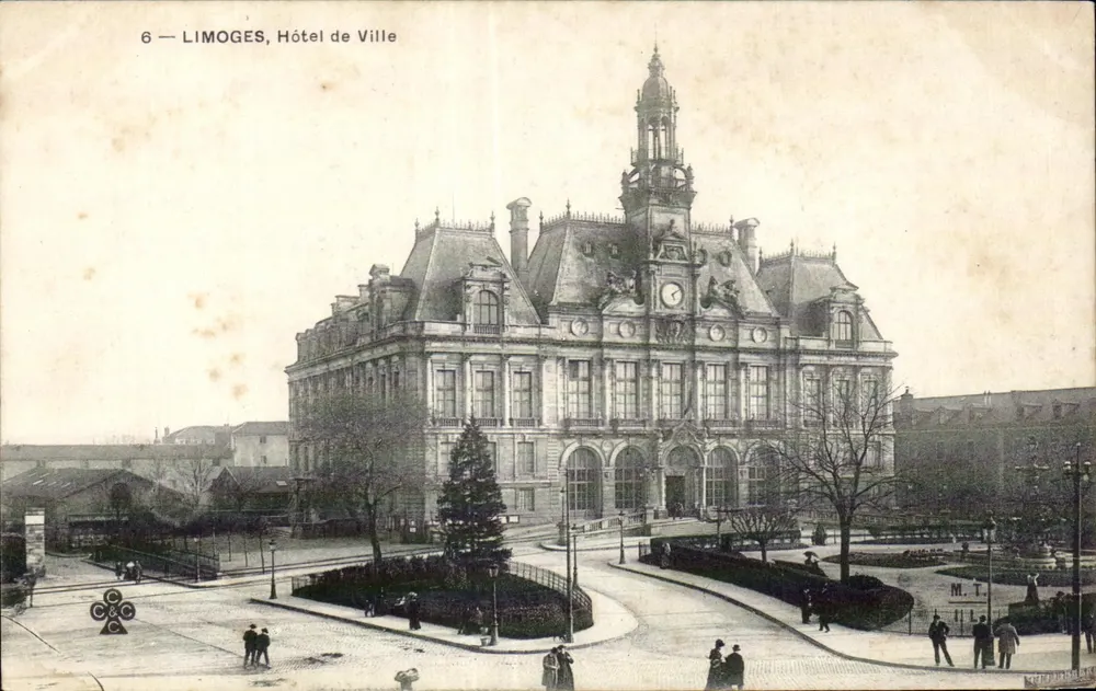 Limoges, Hotel de Ville — editor M.T. — n°6 - Frente