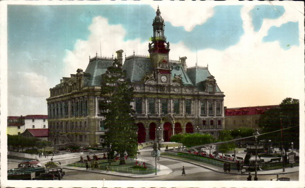 Limoges — Hôtel de Ville — éditeur imprimeur non visible - Frente