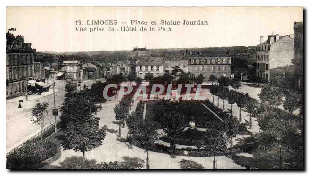 Limoges — Platz und Statue Jourdan — Ansicht vom Hôtel de la Paix - Vorderseite