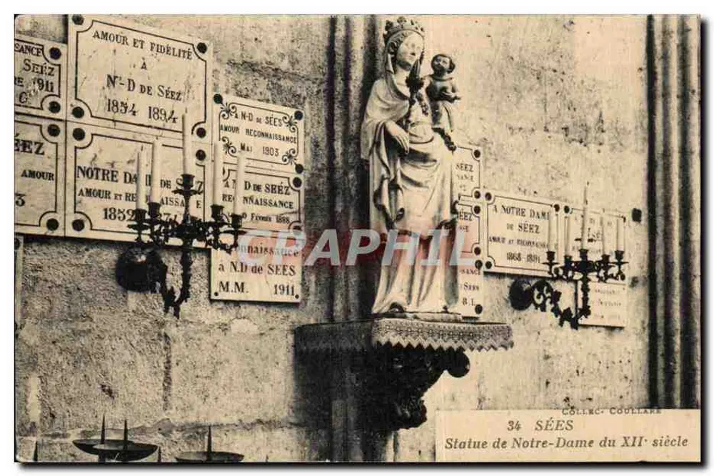 Estátua de Nossa Senhora do XIIº século — Sées — Coleção Coullare - Frente