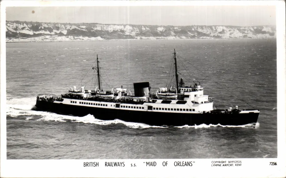 S.S. "MAID OF ORLEANS" — British Railways — Skyfotos, Serie 7256 - Vorderseite