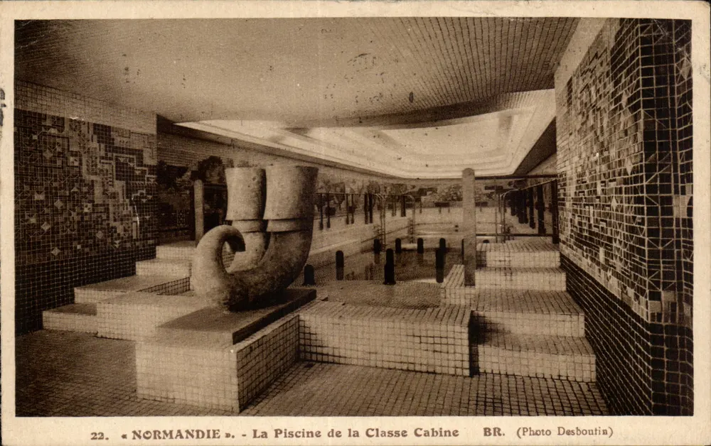 Die Cabine-Klasse-Pool — Normandie — Foto Desboutin - Vorderseite