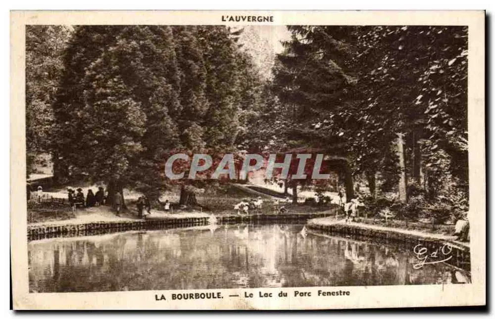 La Bourboule — O Lago do Parque Fenestre — A Auvergne - Frente