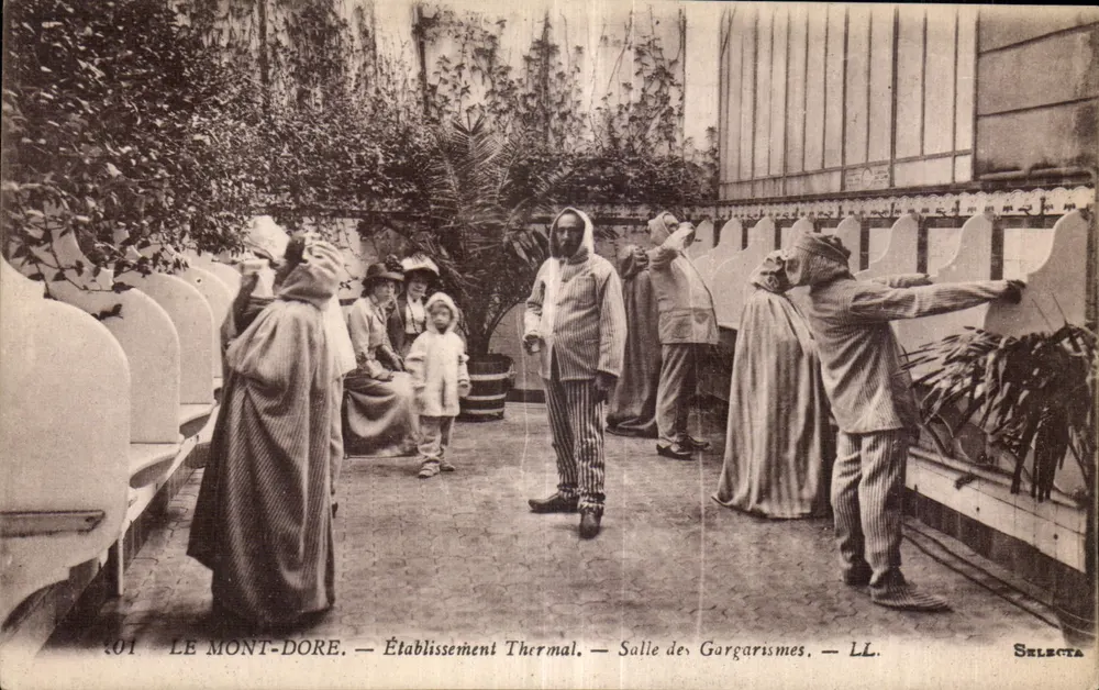 Mont-Dore — Thermalbad — Gurgelraum — LL. — Selecta - Vorderseite