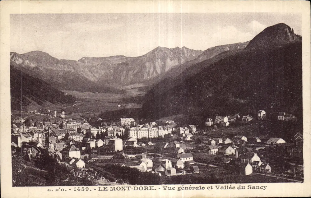 Le Mont-Dore — Visão geral e Vale do Sancy — g.d'o. - 1459 - Frente