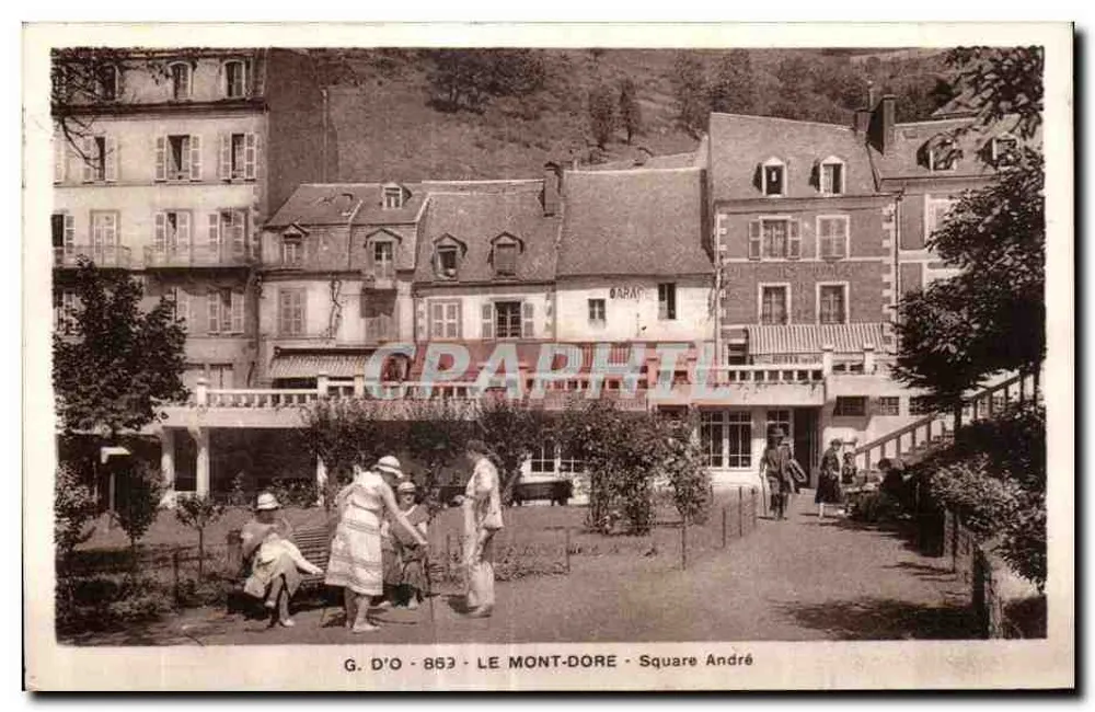 Le Mont-Dore - Square André — G. D'O - 883 - Frente