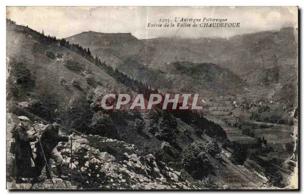 L'Auvergne Pittoresque — Entrée de la Vallée de Chaudefour — n° 2507 - Frente