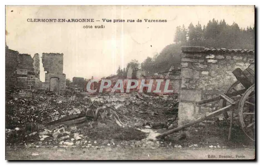 Clermont-en-Argonne — Ansicht vom südlichen Teil der rue de Varennes — Edit. Benoist, Paris - Vorderseite
