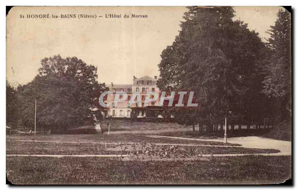 St-HONORÉ-les-BAINS (Nièvre) — Das Hotel du Morvan - Vorderseite