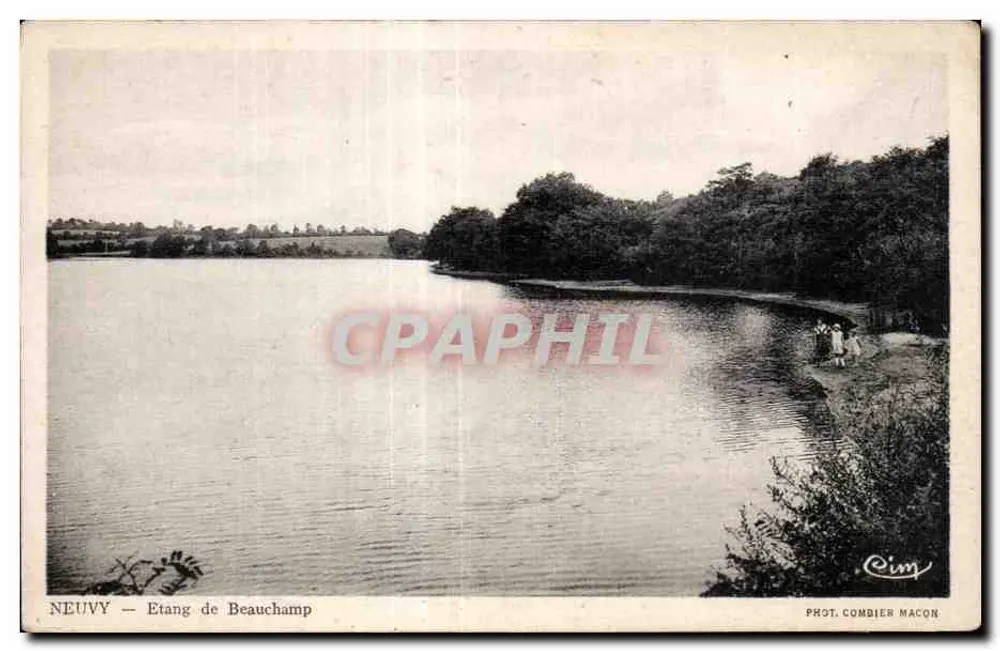 Neuwy — Lago de Beauchamp — Fot. Combier Macon - Frente