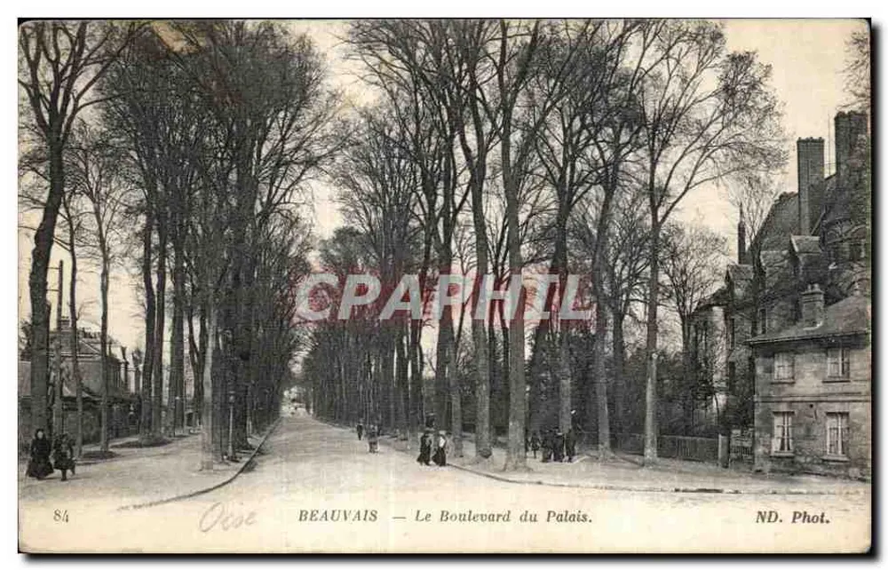 Beauvais — O Boulevard do Palácio — ND. Fot. - Frente