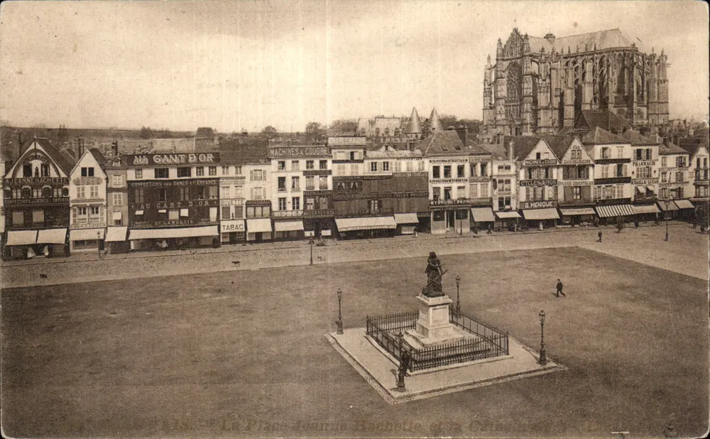 A Praça Jeanne Hachette e a Catedral — vista de Rouen — editor não identificado, número de série não visível - Frente