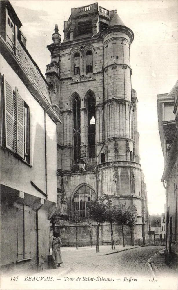 Beauvais — Torre de Saint-Étienne — Sino — LL. - Frente