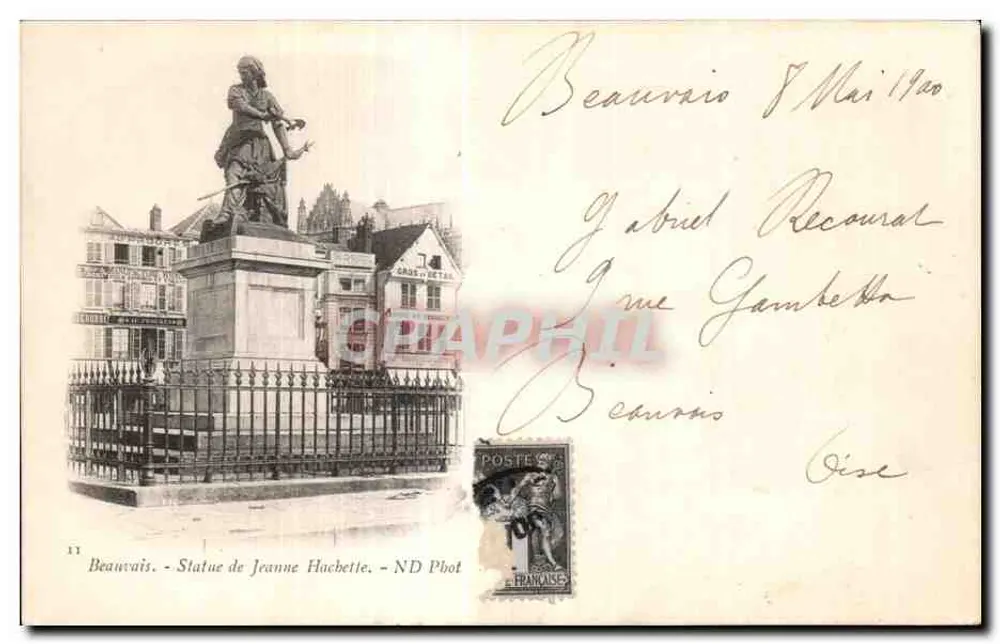 Beauvais - Estátua de Jeanne Hachette - ND Phot - Frente