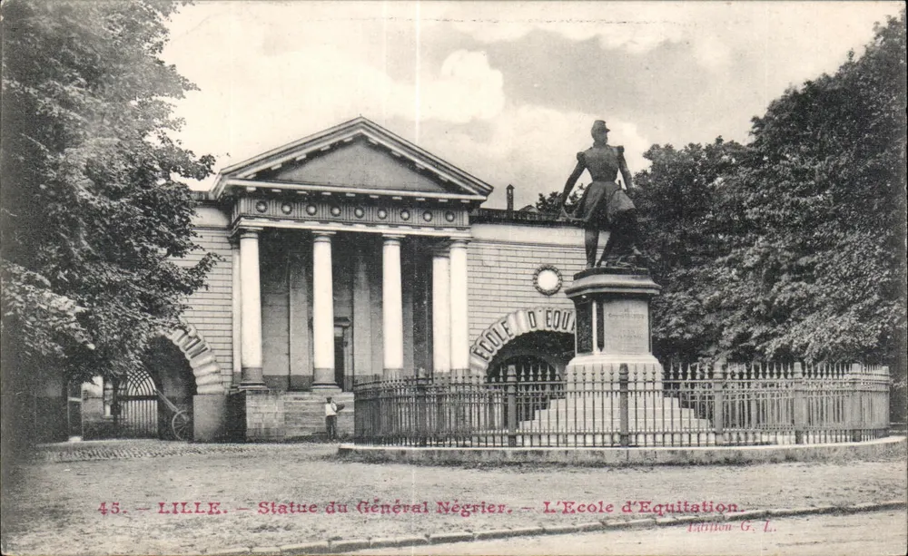 LILLE — Statue des Generals Négrier — Reiterschule — Edition G. L. - Vorderseite