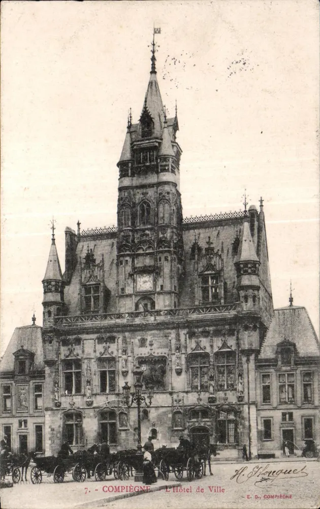Compiègne — O Hotel de Ville — H. Elbouques, E.D., Compiègne - Frente
