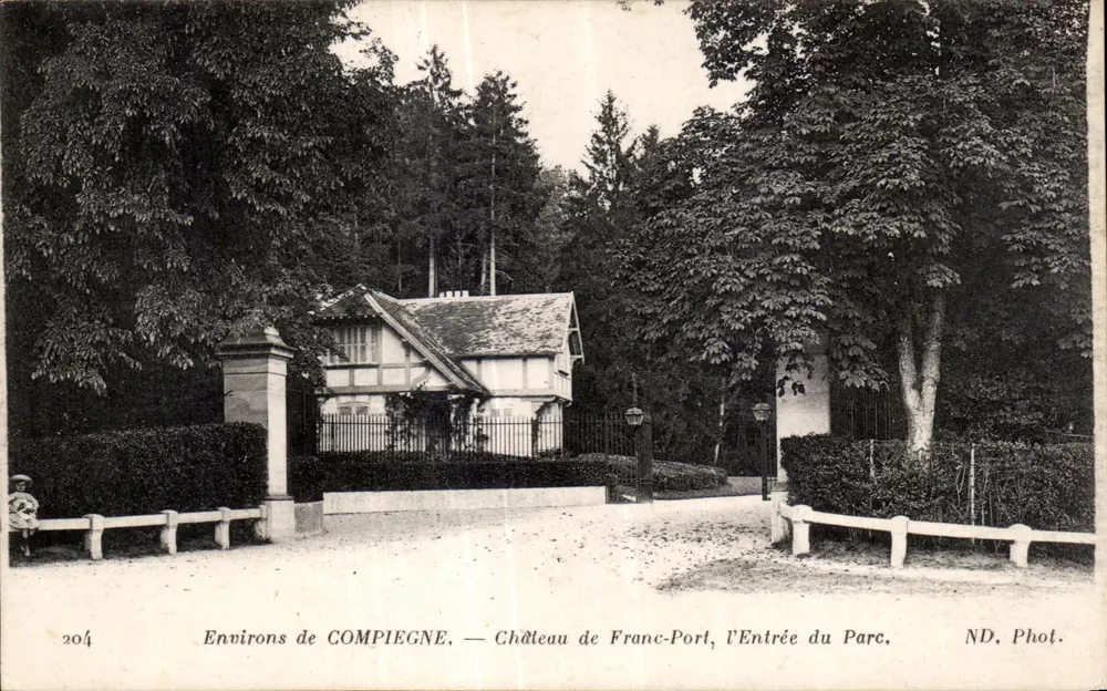 Umgebung von COMPIEGNE — Schloss Franc-Port, Eingang zum Park — ND, Fot. - Vorderseite