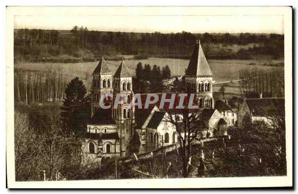 Morienville (Oise) — Kirche Notre-Dame, ehemalige Abteikirche der Benediktiner — Photo P. Duclos - Pierrefonds - Vorderseite