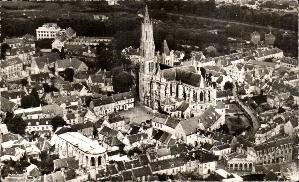 Senlis (Oise) — Vista aérea — Edições A. Suain, Rue Diderot, Vincennes - Frente