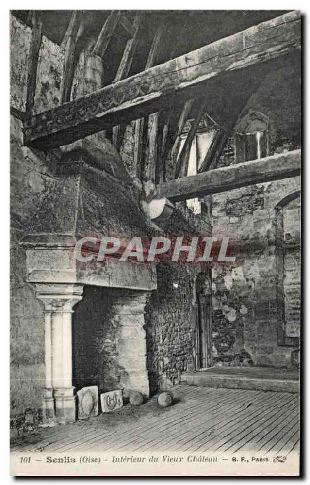 Senlis (Oise) — Interior do Velho Castelo — B. F., Paris - Frente