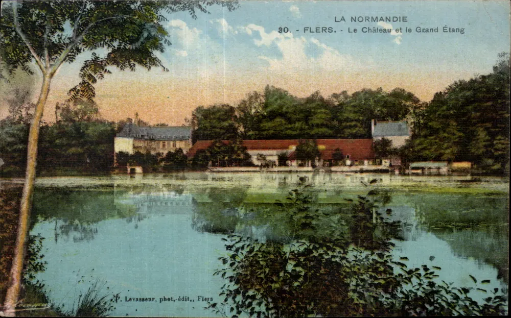 Flers - Schloss und Großer Teich — F. Lovasseur, Fotograf-Verlag, Flers - Vorderseite