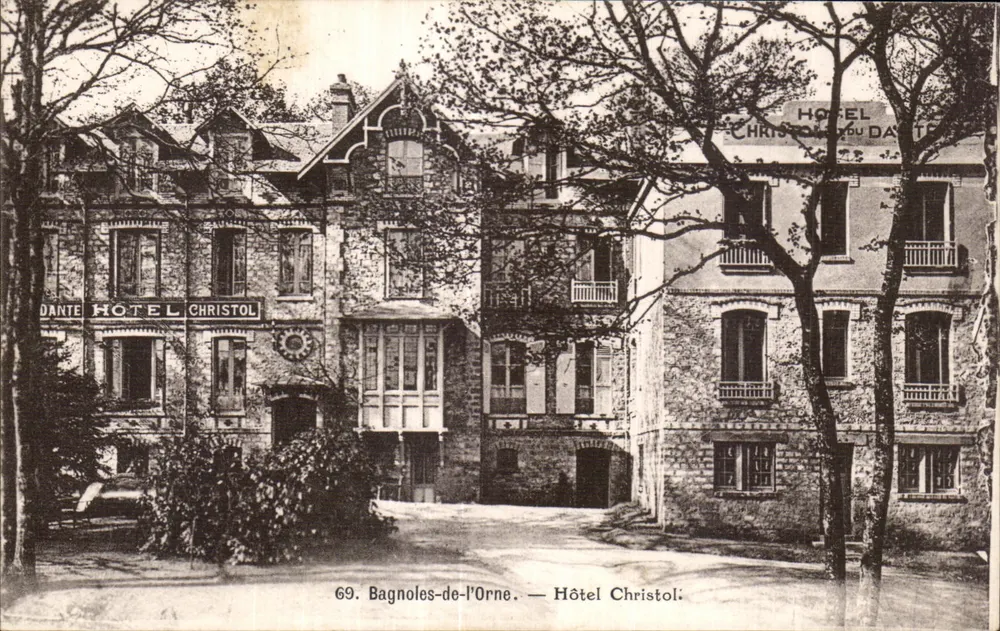 Bagnoles-de-l'Orne — Hotel Christol — A. Dupuy - Frente