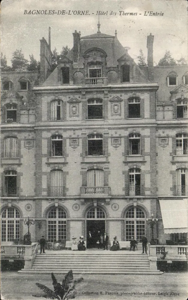 Bagnoles-de-l'Orne - Hotel des Thermes - Die Eingangshalle - E. Pasquis, Fotograf-Verleger, Laigie (Orne) - Vorderseite