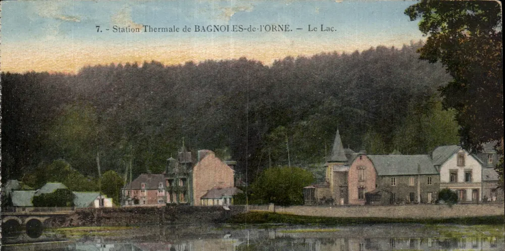 Estação Termal de BAGNOLES-de-l'ORNE — O Lago — Editor F. Morin - Frente