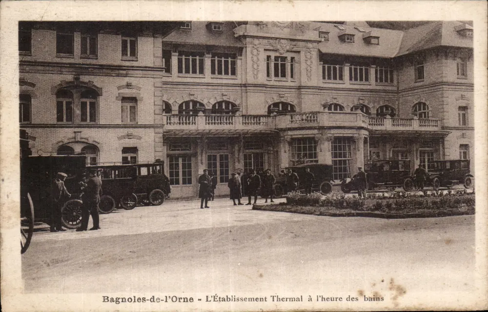 Bagnoles-de-l'Orne - Das Thermalbad zur Badezeit - Vorderseite