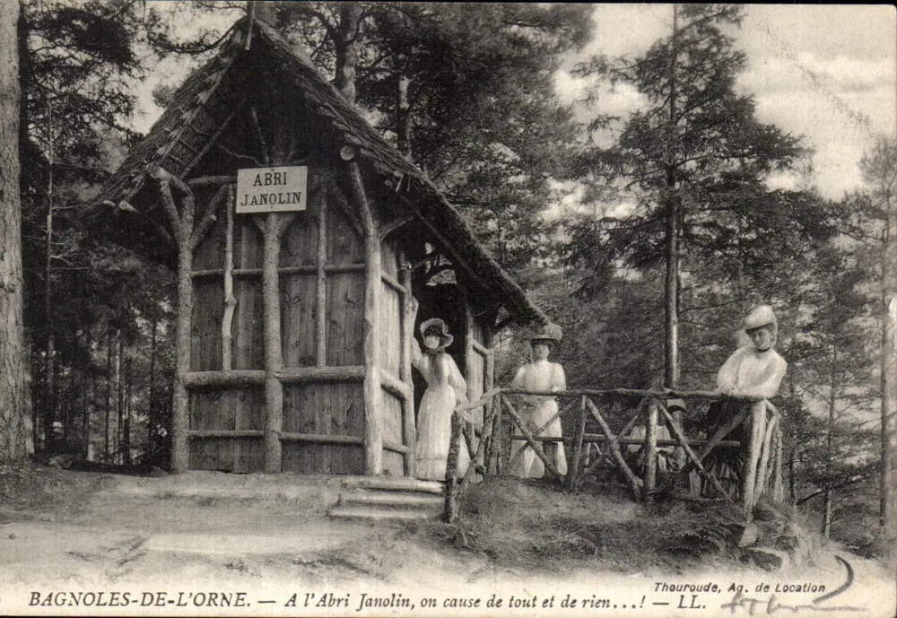 Abri Janolin — Bagnoles-de-l'Orne — Thouroude, Ag. de Location - Vorderseite