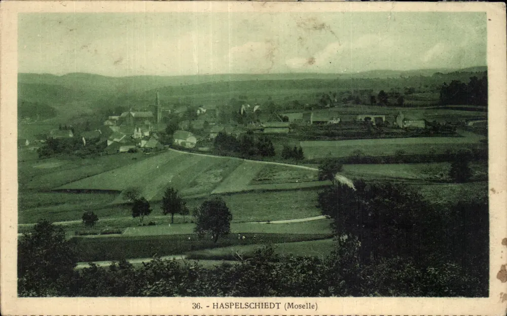 Haspelschiedt (Moselle) — vista panorâmica do vilarejo e de seus arredores — editor Henri Sevill, n° 36 - Frente