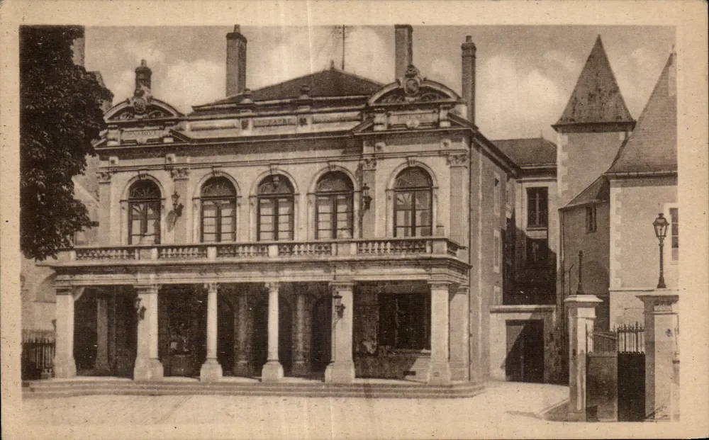 Nevers — O Teatro — Cités des Arts Photographiques — LL.29 - Frente