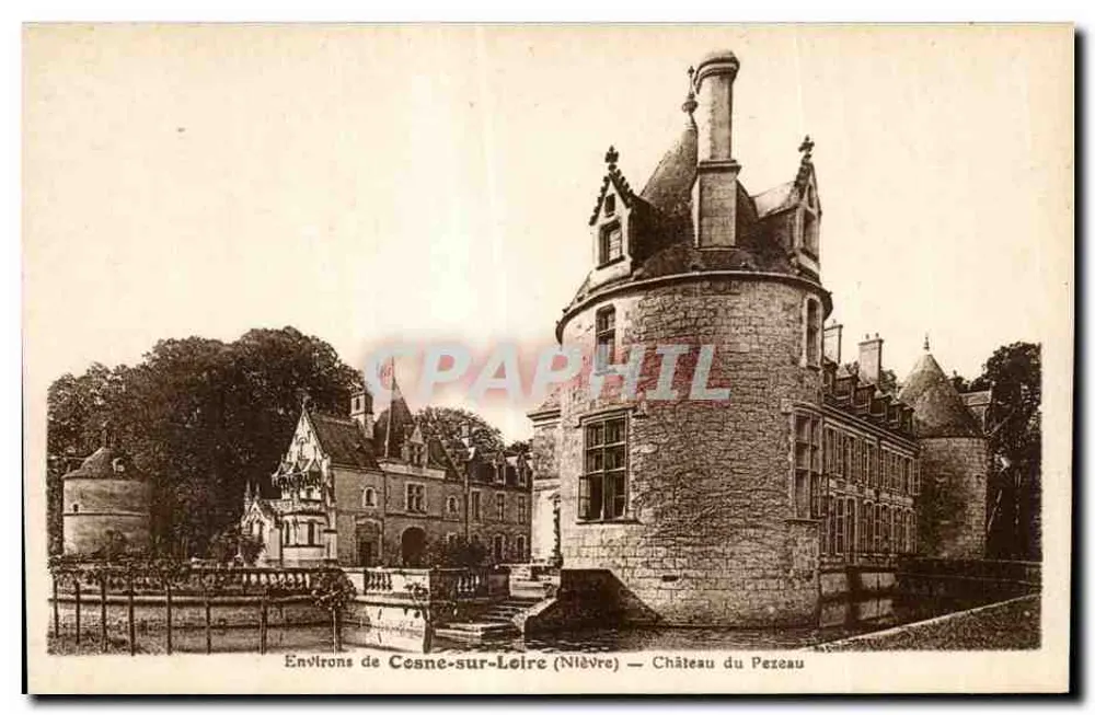 Umgebung von Cosne-sur-Loire (Nièvre) — Schloss Pezeau - Vorderseite