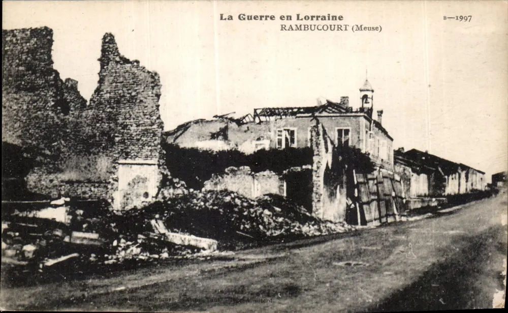 Rambucourt (Meuse) — Ruínas após a guerra — Editor B-1997 - Frente