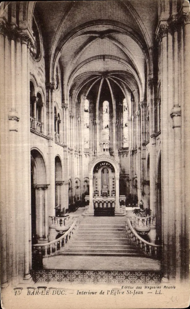 Bar-le-Duc — Innere des Kirche Saint-Jean — Ausgabe von Magasins Réunis — n°15 - Vorderseite
