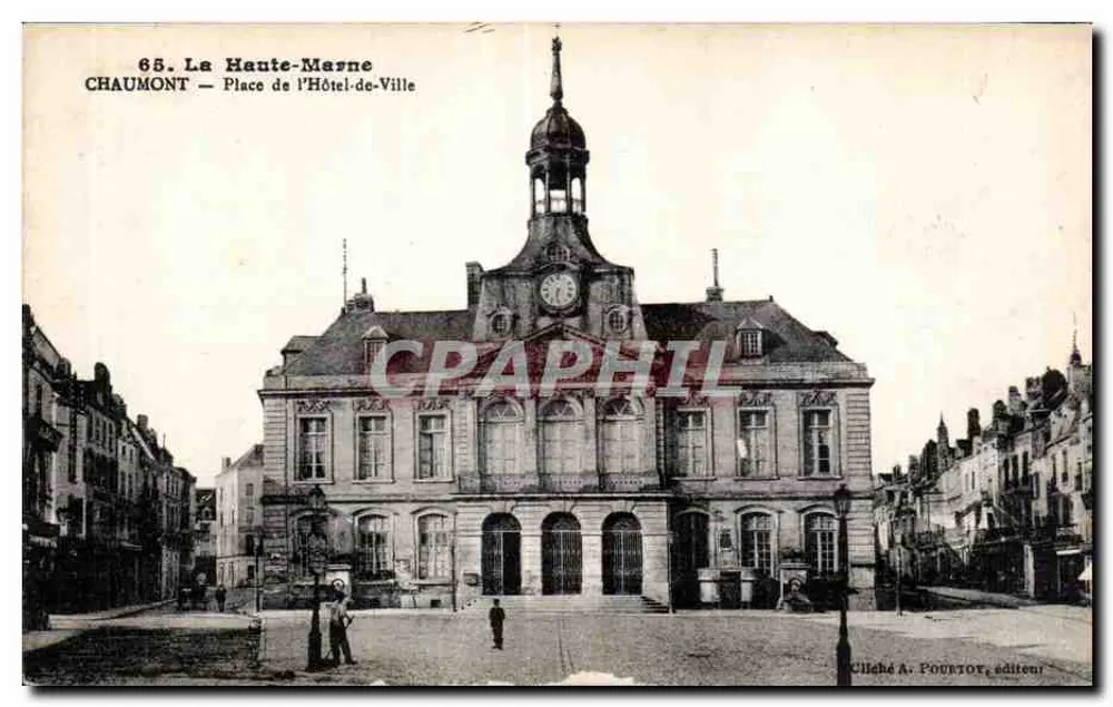 Chaumont — Place de l'Hôtel-de-Ville — Cliché A. Pourtoy, Verlag - Vorderseite