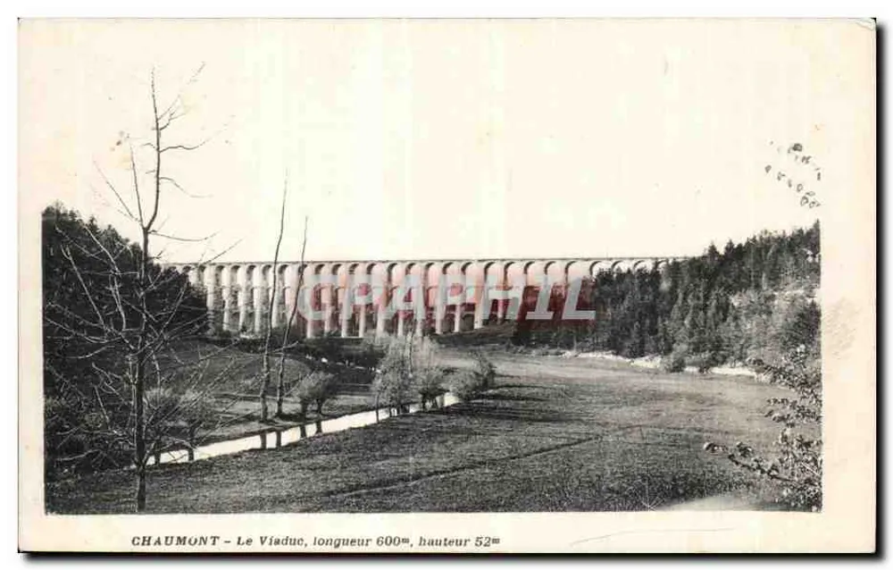 Chaumont — O Viaduto, comprimento 600m, altura 52m - Frente