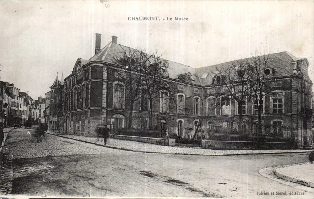Chaumont — O Museu — Jullien e Morel, editores - Frente