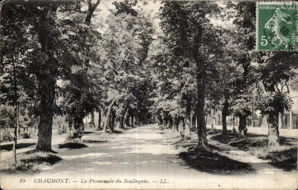 Chaumont — A Promenade do Boulingrin — LL. - Frente