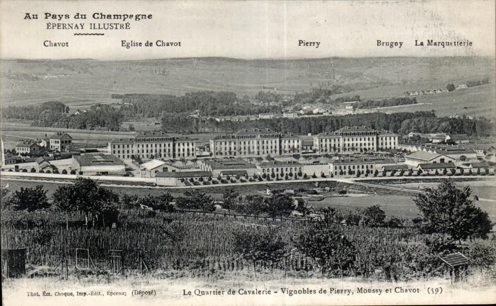 Ansicht des Cavalerie-Quartiers - Weinberge von Pierry, Moussy und Chavot — Épernay Illustré, Verlag Ém. Choques - Vorderseite