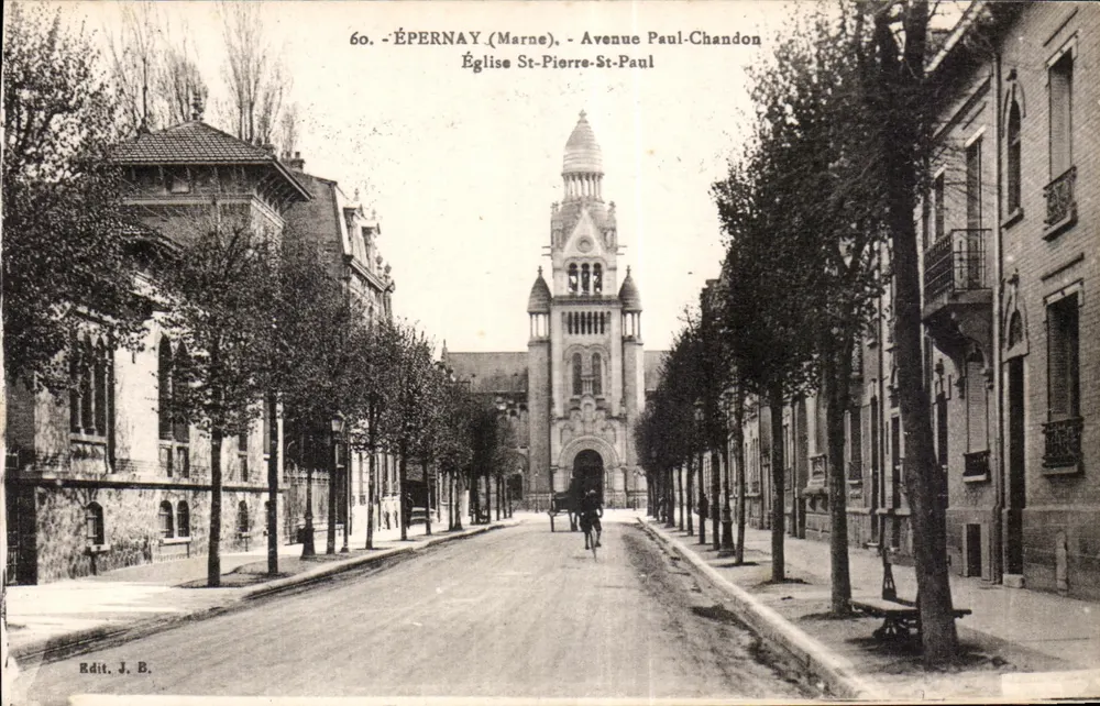 Épernay (Marne) — Avenue Paul-Chandon, Kirche Saint-Pierre-Saint-Paul — Verlag J. B. - Vorderseite