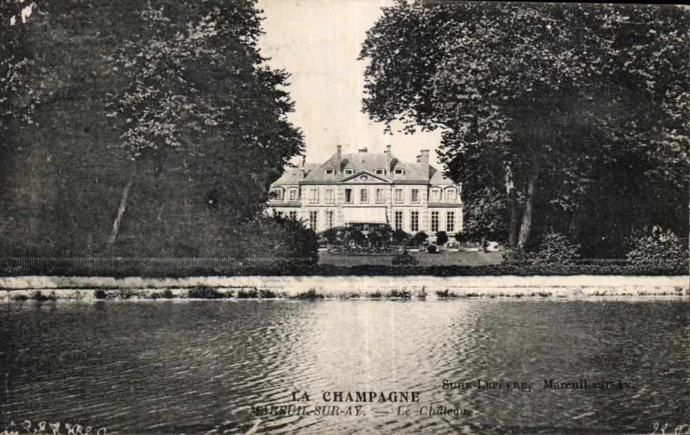 O Castelo — A Champagne — Mareuil-sur-Ay — Sur-Lefèvre - Frente