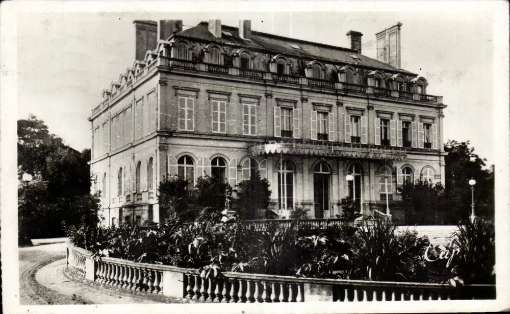 Hôtel de la Ville d'Epernay — Epernay — Editor C.A.P. n°26 - Frente