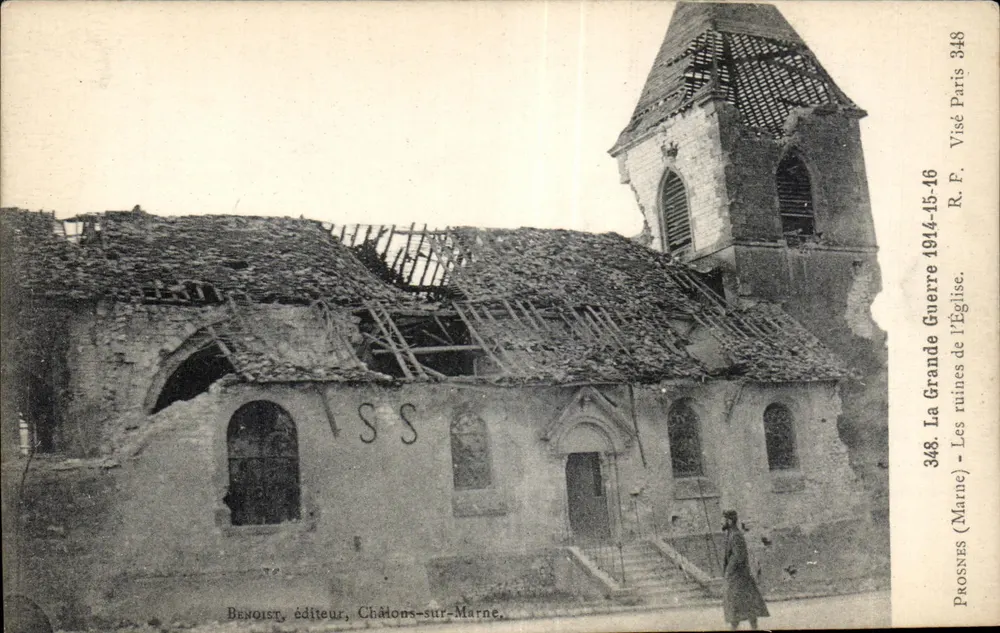 Prosnes (Marne) — Ruínas da igreja após a Grande Guerra 1914-15-16 — editor Benoist, Châlons-sur-Marne, n° 348 - Frente