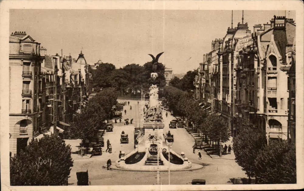 Place Drouet-d'Erlon — Fontaine Subé — Reims — Editions La Douce France - Vorderseite