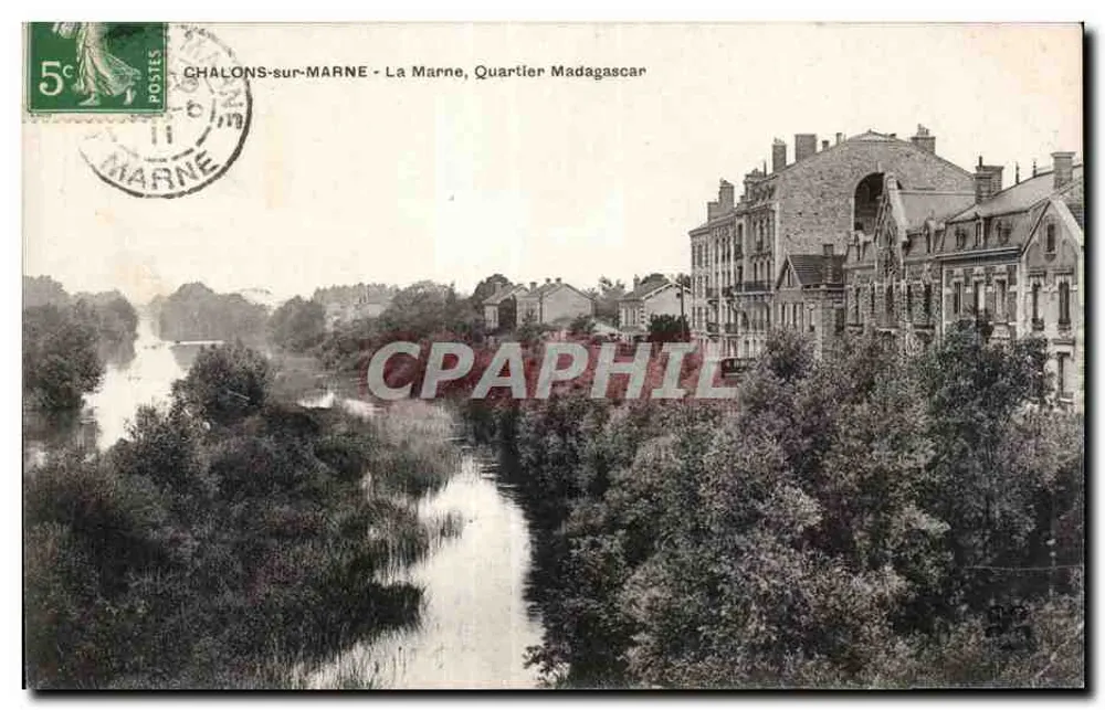 Châlons-sur-Marne - A Marne, Bairro Madagascar - Frente