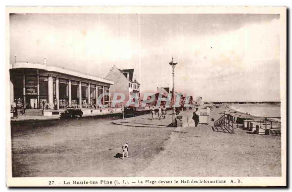 La Baule-les-Pins (L.I.) — Die Strandpromenade vor dem Informationszentrum - Vorderseite