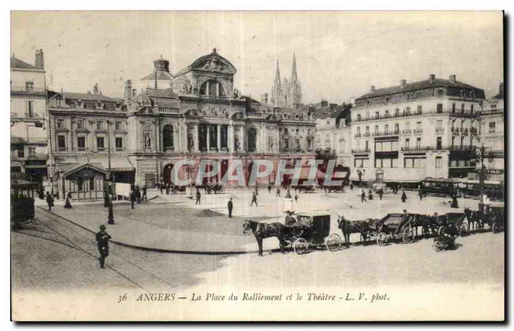 Angers — Die Place du Ralliement und das Theater — L. V. pbol. - Vorderseite